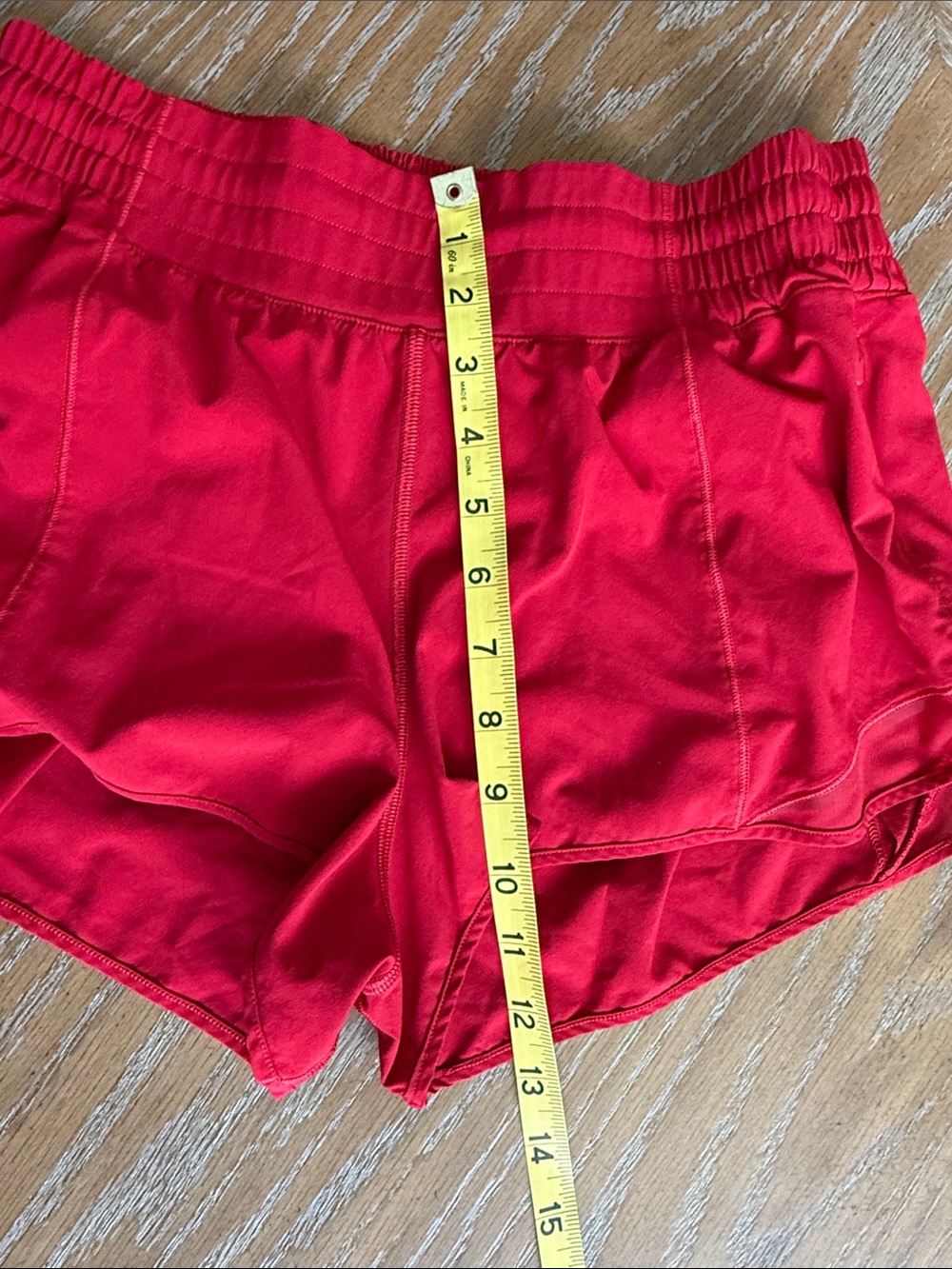 lululemon athletica Red Women's Athletic Shorts - Picture 8 of 8